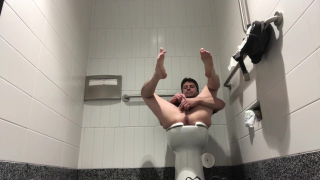Public Bathroom Masturbation - PUBLIC BATHROOM MASTURBATION ALMOST CAUGHT - Pornhub.com