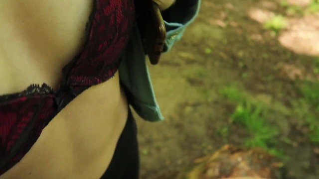 I get sucked and fuck a pretty babe in the forest outdoor sex 7