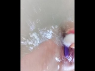 American_Sexy Milf , Getting Naughty in her Bubble Bath!