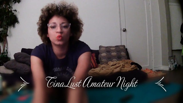 Girl with Afro cums on the couch 2