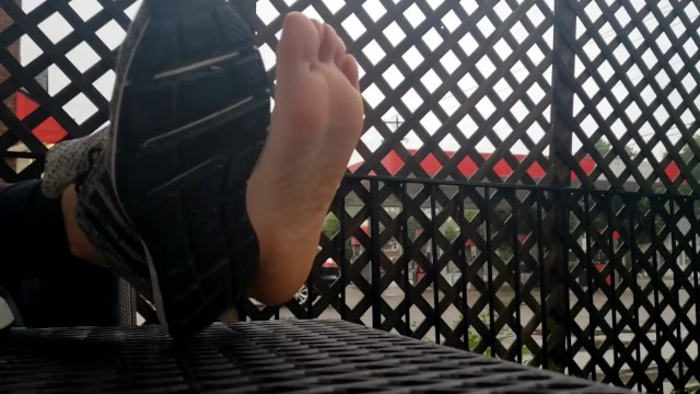 Amateur;Babe;Public;Feet;Exclusive;Verified Amateurs;Solo Female footfetish, toes, silky-soles, wrinkled-soles, public, public-feet, little-feet, bar-feet, tattoos, tattooed-feet