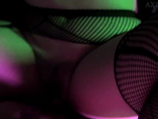 FISHNETS, SPANKING AND SEX IN THE NEON LIGHT / GLASS DILDO / FUCKING IN THEDARK /_CUMSHOT