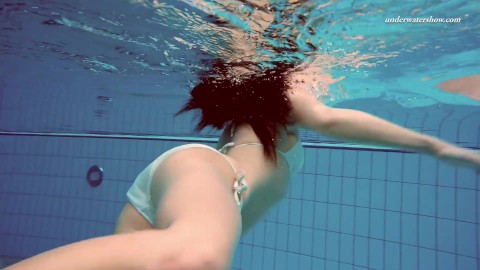 480px x 270px - Alla Birtakik Undresses Nude in the Swimming Pool - Pornhub.com