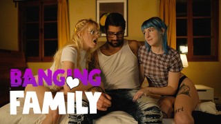 screwing family – alt step-sisters share a big cock