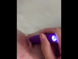 camera_shy teen_orgasm in bathtub