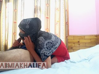 Petite hijabi girl makes Smoking Blowjob and getting rough creampie fuck 