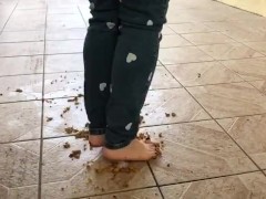 @tici_feet | Crushing cake (preview)