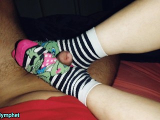 Curious blonde latina milf big ass handjob_blowjob footjob socks cumshot asshole