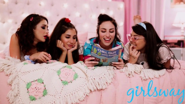 GIRLSWAY Retro Sleepover With Gina Valentina And Gianna Dior - Gianna Dior, Gina Valentina, Jane Wilde