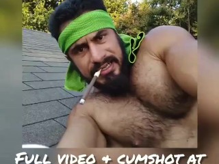 Visionary Jerk-Off Poppin his little Mary Poppins on the rooftop pls likeand comment
