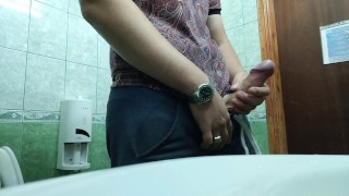 Young Олодо Русски Арен Дроит В Туалете