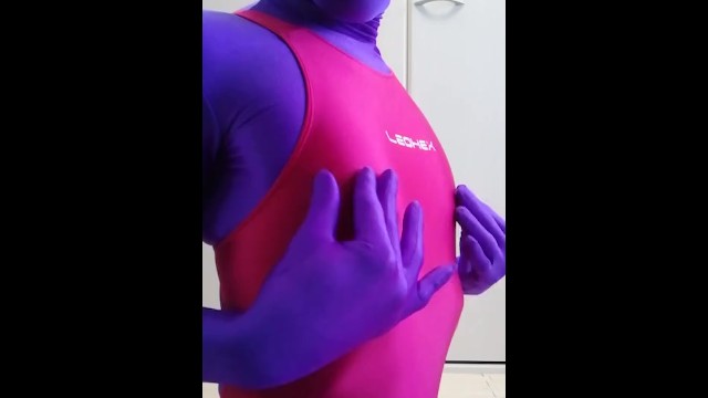 Mary playing Zentai and Leohex 15