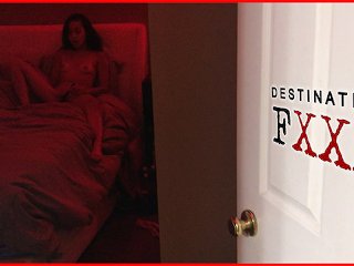 Caught My Wife Masturbating / [Onlyfans/Destinationfxxx]