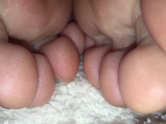 Sweet Feet! Sexy Young Blonde Summer King Rubs Lotion Into Her Soft Feet & Teases Her Amazing Pussy
