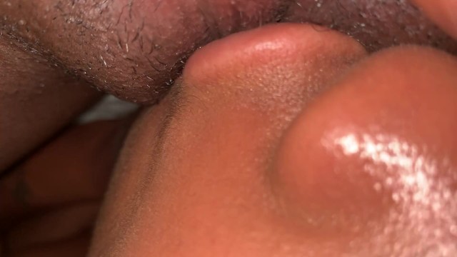 SUCKING MY GF BIG CLIT UNTIL SHE CUM IN MY MOUTH !!