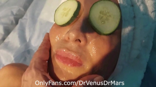 Amateur Facial Porn Melissa Boswell - The Ultimate Facial! OnlyFans: DrVenusDrMars - Pornhub.com