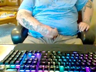 White Man In Collared Shirt 🏌️‍♂️ Takes Out Dick To Cum & Makes A Mess On Brand New Khaki Pants ⛳