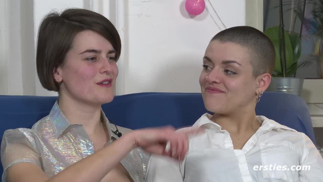 Diese beiden Sexgöttinen erzählen uns ihre kinky Geheimnisse