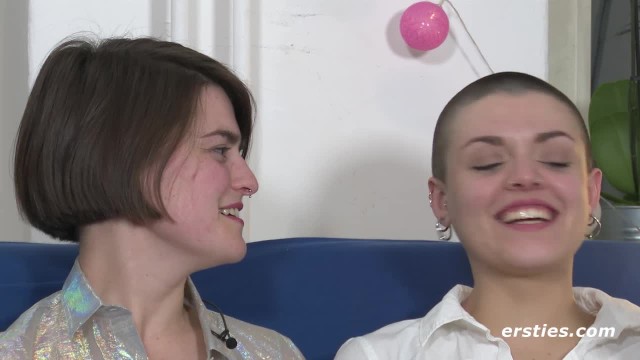 Diese beiden Sexgöttinen erzählen uns ihre kinky Geheimnisse
