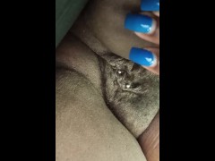 Pussy play in drive thru 