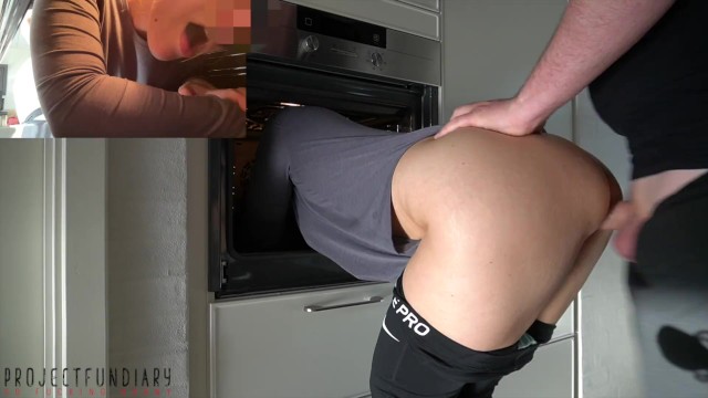 640px x 360px - Hardworking Housewife Stuck in the Oven - Fuck the Maid - Pornhub.com