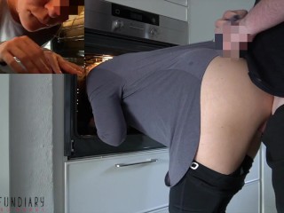 hardworking_housewife stuck in the oven - fuck the maid