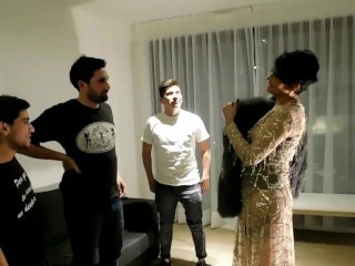 83 Fui De Los Vecinos Del Departamento De Al Lado Y Me Hice Una Hermosa Orgia Con Los Vecinos