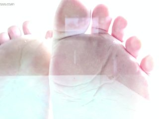 Feet on Glass Table Pov_Footfetish Footworship