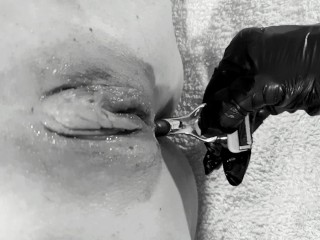 Kinktober day 15 - SHAVING KINK: Tied her_up, shaved_her pussy and made her squirt: Bdsmlovers91