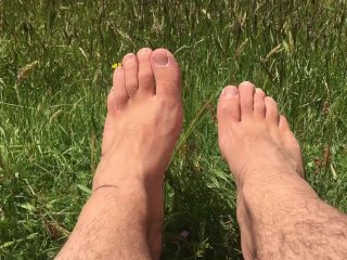 My Favourite Spot To Soak Up The Sunshine On My Feet On Such A Beautiful Day 🌞 - Manlyfoot