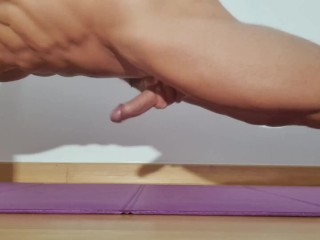 5 minutes of Masturbation / Core / Abs Training ending witha nice cumshot - accept the challenge?