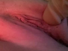 18 year old teen begs daddy for his dick while squirting