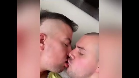 gay men sucking tounges