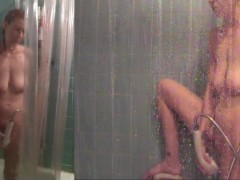 Milf in the shower
