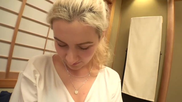 ［白人乙女/野外イタズラ、エロ動画］カモ～ンカモ～ン！屋外ま羞恥遊びで愛液溢れさせる外国人人を日本チ◎コが逝かせ倒すぜWWWWWWW