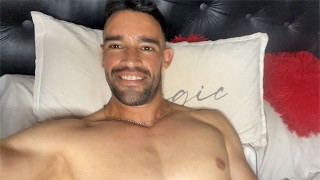 Huge Cumshot Late-Night Masturbation By A Hot Beard Guy