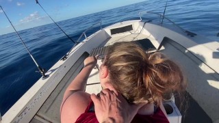 WET TEEN FUCKED IN THE OCEAN ON BOAT