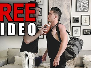 Bottom Games - Fit And Alluring Dude Gets Covered With His Roommate's Huge Load Of Cum After Shower