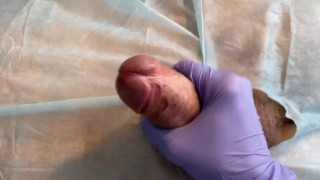 Tube Porno - L'infermiera Aiuta A Donare Lo Sperma Da Un Donatore