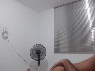I Like How My Single Friend Fucks Me