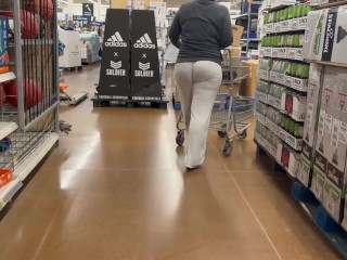 Wedgie_Stuck In A Wide Hip Round Booty_Pawg Walmart Shopping