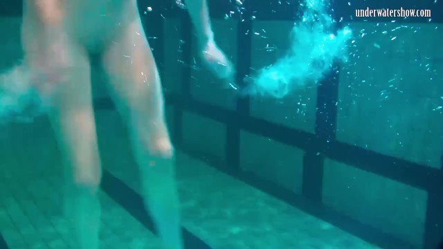 Babes swim strip and have fun underwater