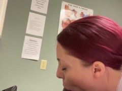 A lil doctors office blowjob (dr came in) 😳