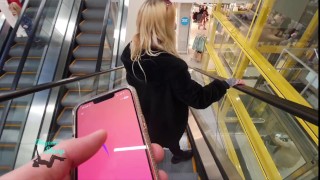 Couple While Shopping My Boyfriend Manages My Vibrator