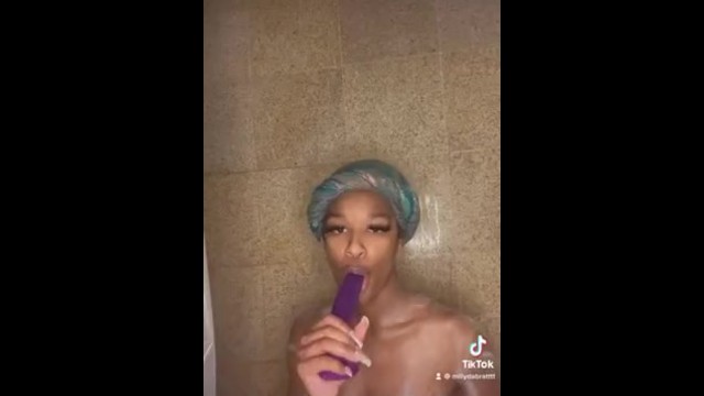 Ebony Tranny Showering 🧼 Cleaning That Pussy Full Video On Onlyfans