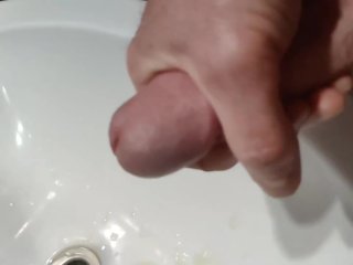 Jerk Off And Cum In The Sink