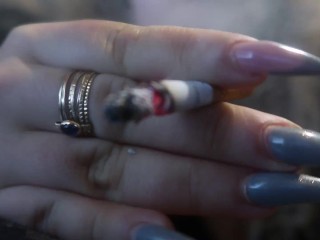 CHILL and SMOKEwith ME!!! CLOSEUP HANDS_& CIGARETTE "FETISH"