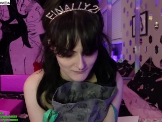 Finally 21: Opening Birthday Gifts Live
