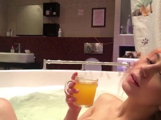 having_fun in a jacuzzi w some juice_:)