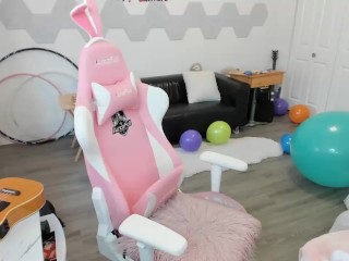 Fucking Machine_Livestream Birthday Balloons